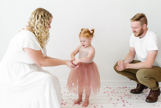 How to use our gender reveal products for your reveal!
